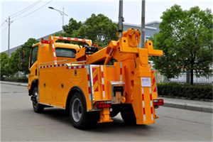 木里高速路拖车费